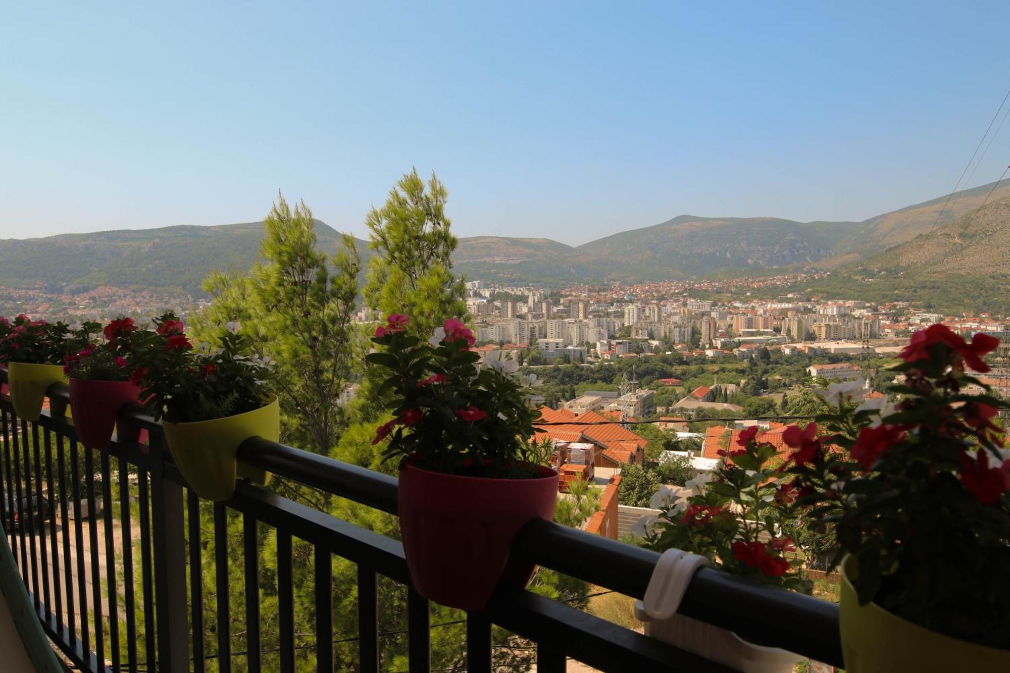 Villa Skywalk House Mostar Exterior foto